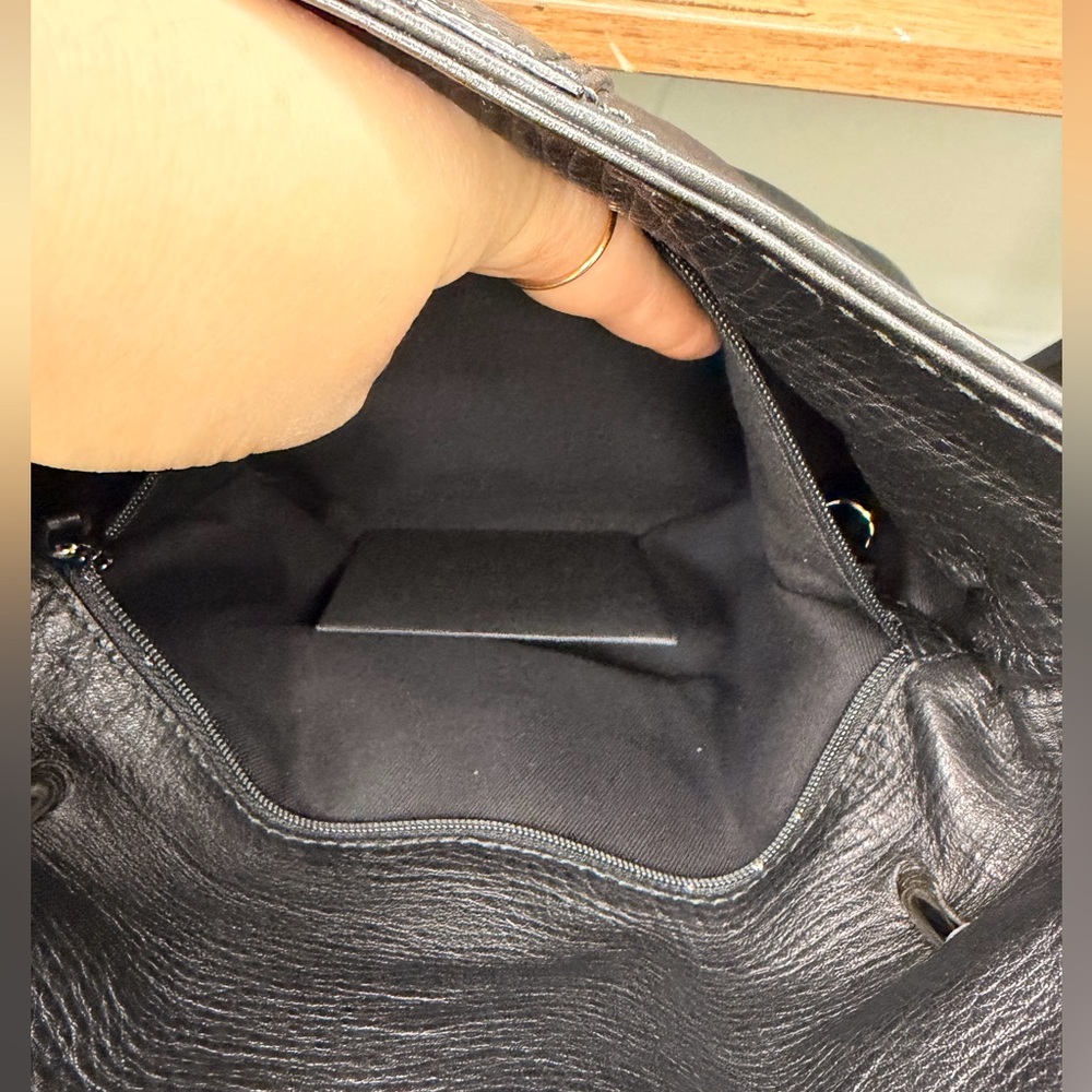 Bvlgari Leather Leoni Tote/Crossbody Bag - Picture 15 of 16